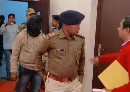 लोहरदगा पुलिस ने बरामद किया अवैध हथियार, मामले में दो जेजेएमपी समर्थक गिरफ्तार