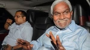 आखिर कौन से मिशन पर हैं चंपाई! झामुमो-भाजपा गठबंधन पर दे दिया बड़ा बयान, जल्द सामने होगी तस्वीर