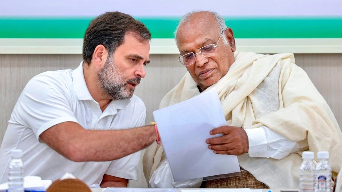 झारखंड में विवाद थमा तो बिहार कांग्रेस का दल क्यों बैठा है दिल्ली में,क्या है उनकी डिमांड !!