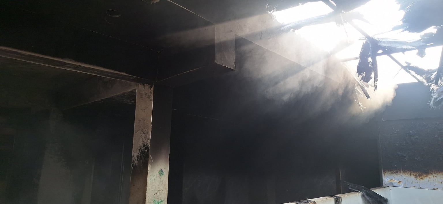 बड़ी खबर: गिरिडीह के इस मॉल में लगी भयंकर आग, कई लाख का नुकसान