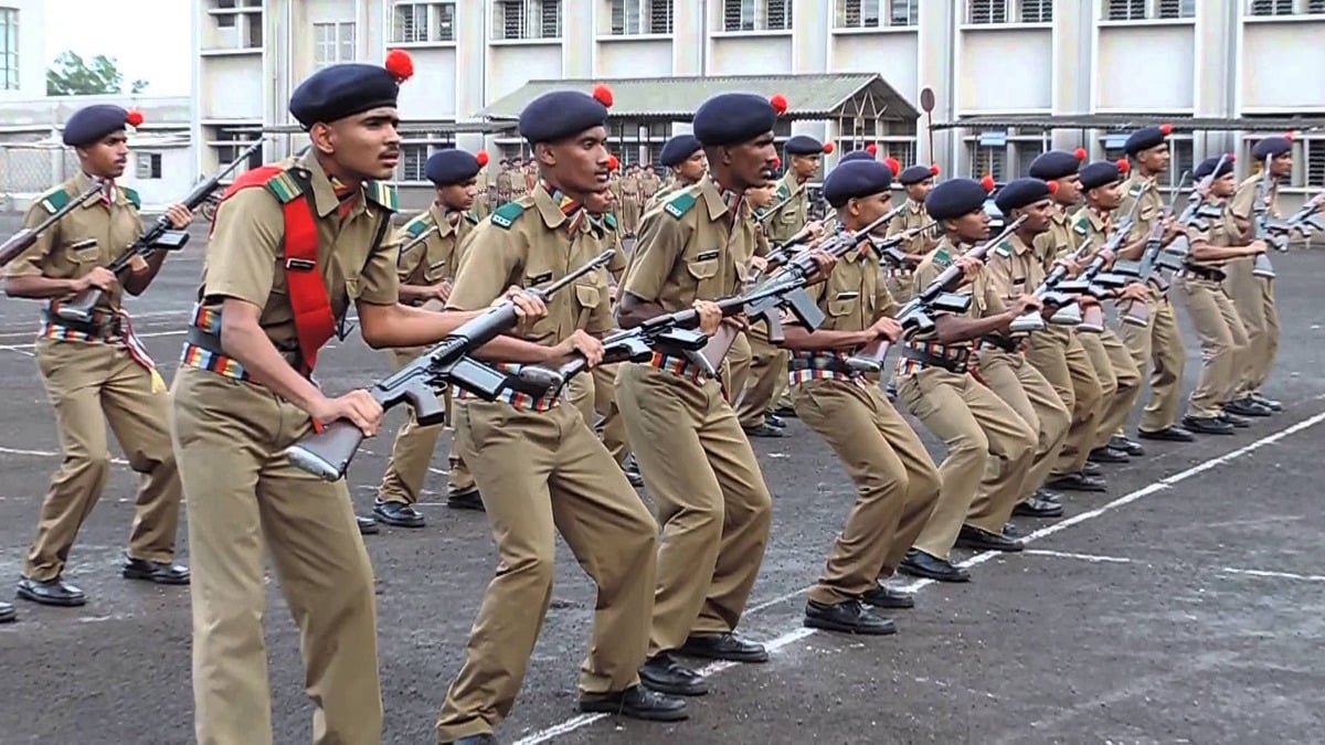 पेरेंट्स के लिए गुड न्यूज! झारखंड का दूसरा सैनिक स्कूल खुलेगा गोड्डा में, राज्यपाल की बैठक में लिया गया बड़ा फैसला