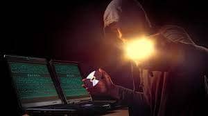 गूगल पर फर्जी नंबर डाल कर उड़ा लिए लाखो रुपए, धराया