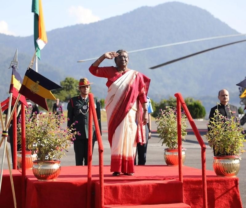 77वें गणतंत्र दिवस पर राष्ट्रपति ने फहराया तिरंगा, कर्तव्य पथ बना देश की शान