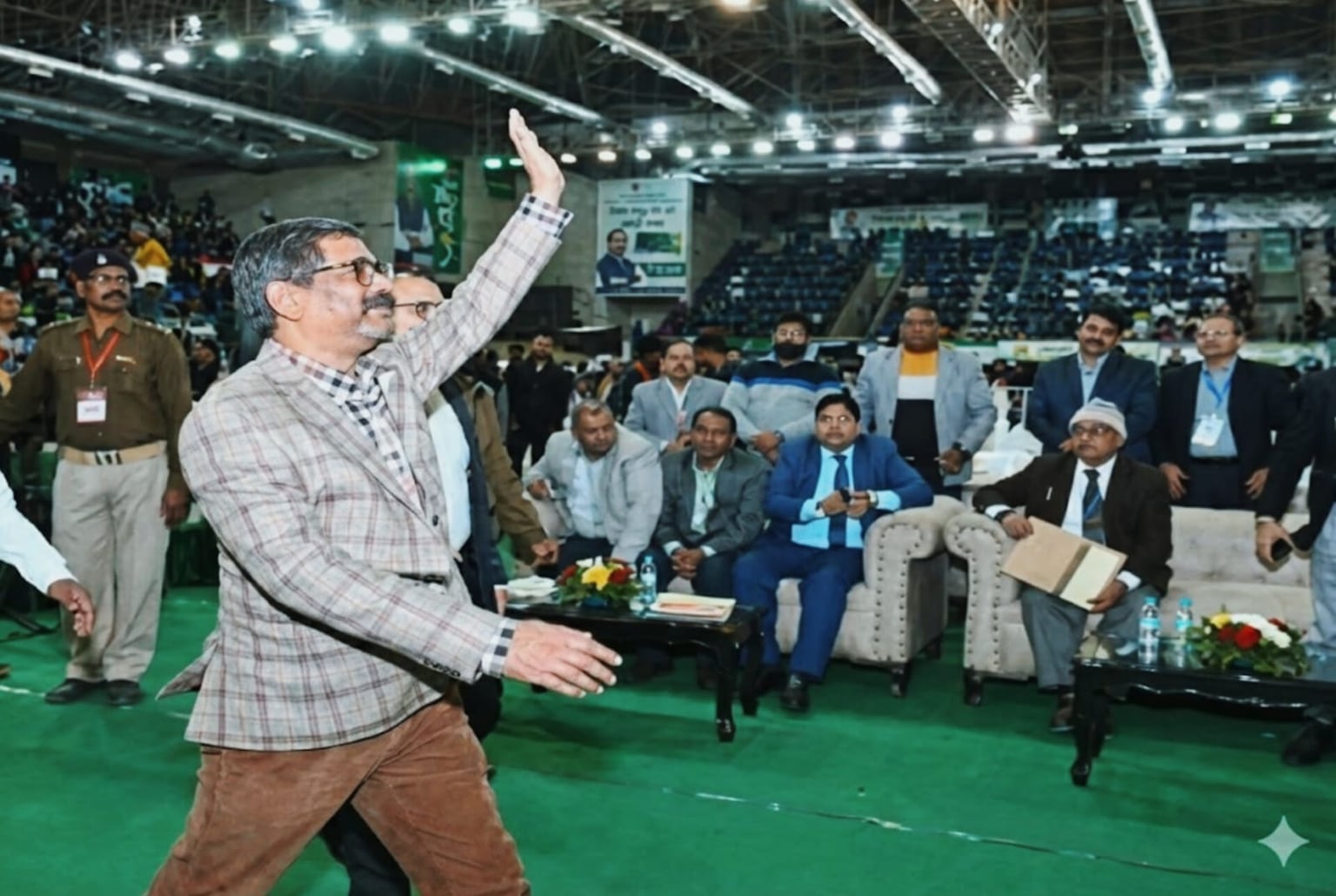 वैश्विक मंच पर झारखंड की गूंज, 10 दिन बाद विदेश दौरे से लौटे मुख्यमंत्री हेमंत सोरेन, राज्य के लिए खुले 11 हजार करोड़ के निवेश के रास्ते