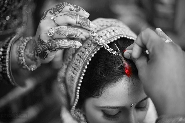 हे भगवान! प्रेमी को दामाद बनाकर अपने अरमान पूरे करना चाहती थी यह कलयुगी मां, फिर जो हुआ जानकर हैरान हो जाएंगे आप