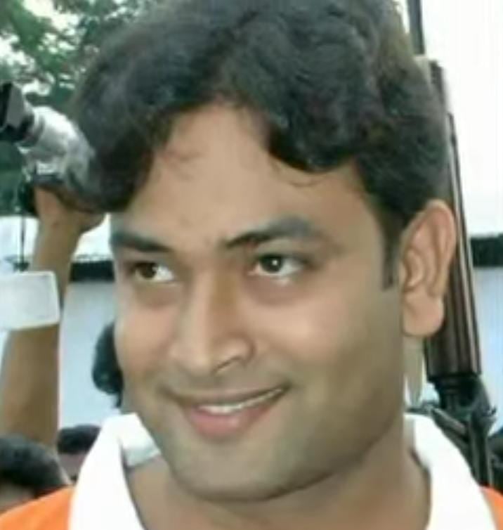 How Vikram Sharma's 'disciple' Akhilesh Singh went from being a transporter to becoming a major gangster in Jamshedpur; read the full story. | विक्रम शर्मा का 'चेला' अखिलेश सिंह कैसे ट्रांसपोर्टर से बन गया जमशेदपुर का बड़ा गैंगस्टर पढ़िए पूरी कहानी