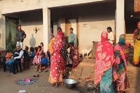 गिरिडीह में शादी के घर में चोरों ने की सेंधमारी, लाखों की नकदी और जेवरात पर हाथ किया साफ |Thieves broke into a wedding house in Giridih, making away with cash and jewellery worth lakhs