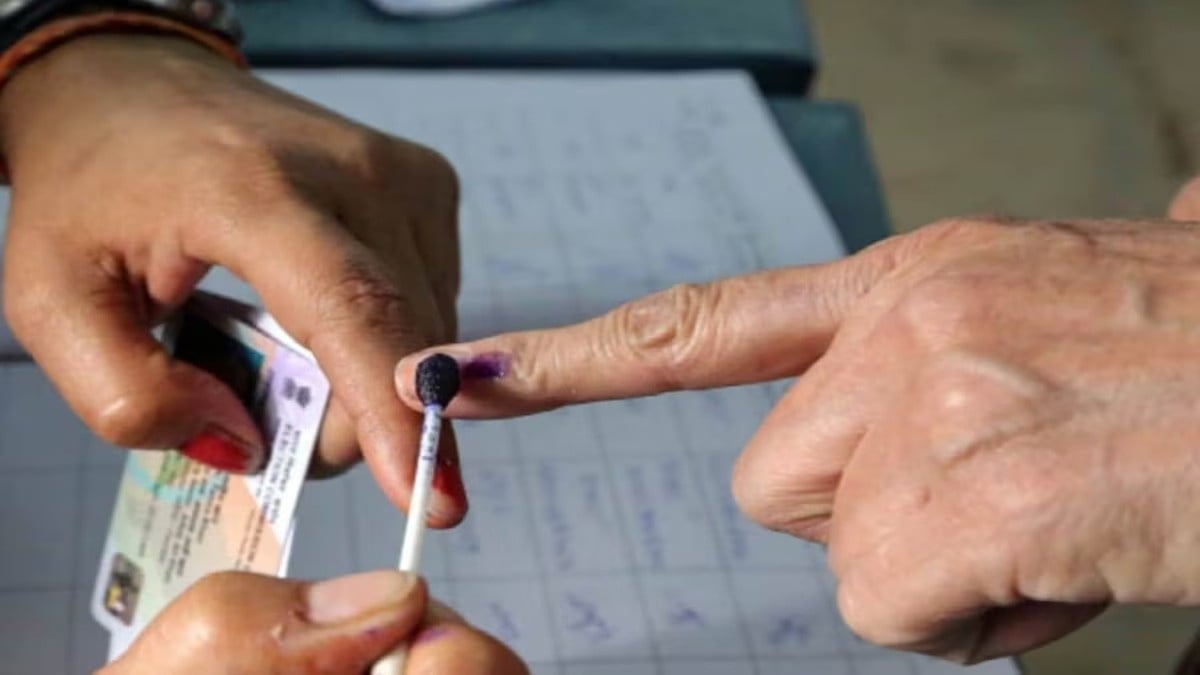 23 फरवरी को इन जिलों में रहेगी छुट्टी, मतदान के दिन बंद रहेंगे दफ्तर और दुकानें, जान लें अपडेट