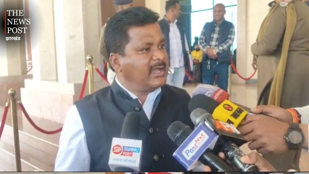 झारखंड विधानसभा में विधायकों ने क्यों कहा- राज्य में अधिकारियों की मोटी चमड़ी हो गई हैं