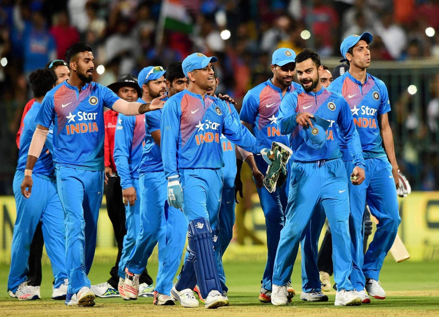 छोटे शहर से निकले बड़े मंच पर छाए, जानिए भारत के 6 सबसे अनोखे क्रिकेटर्स की कहानी