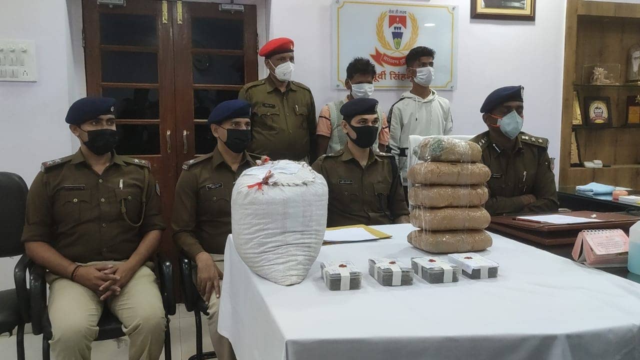 जमशेदपुर : दस केजी गांजा के साथ दो तस्कर धराए