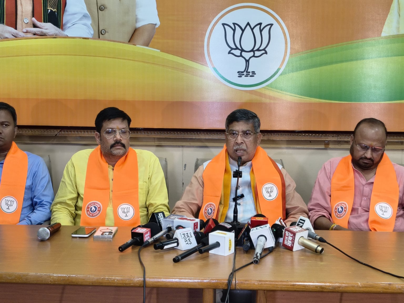 हज़ारीबाग कांड पर भाजपा का सवाल, नर बलि में प्राइवेट पार्ट में कैसे पहुंची चोट, न्यायिक जाँच की मांग