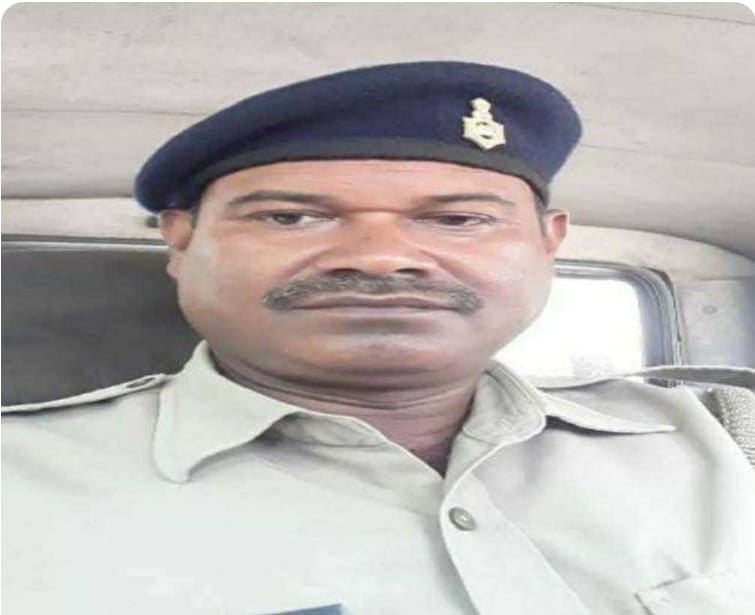 तोपचांची के हवलदार को थाना गेट पर ट्रक ने कुचला, स्पॉट डेथ