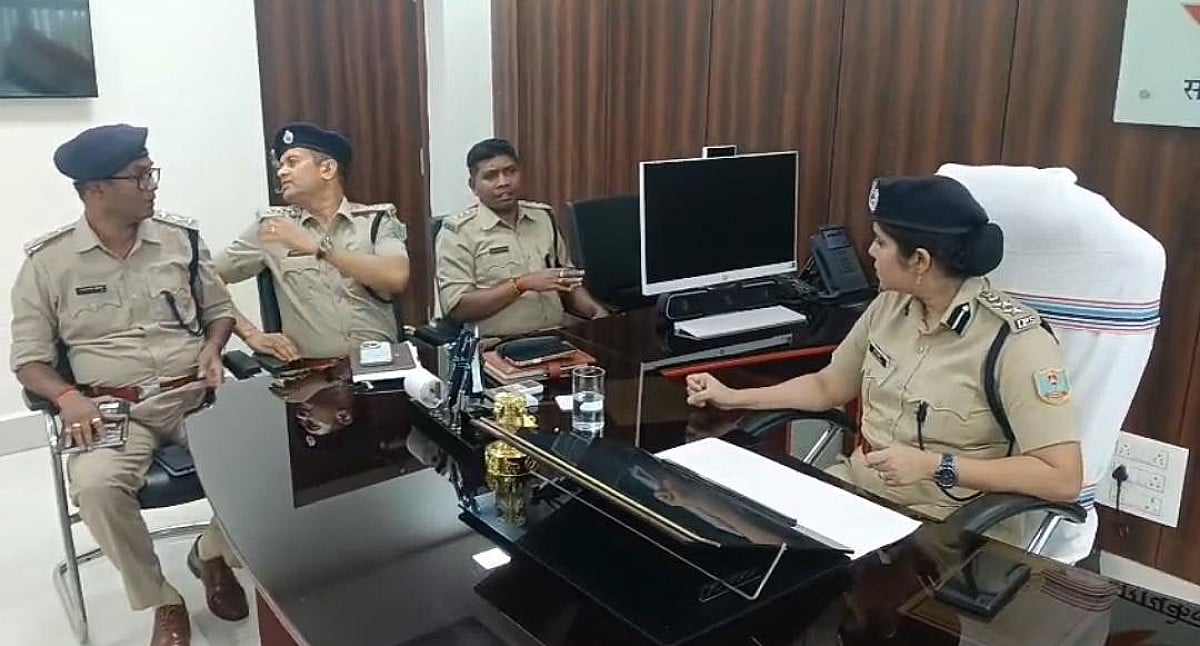 सरायकेला-खरसावां के 22वें एसपी के रूप में IPS निधि द्विवेदी ने संभाला पदभार, व्यवस्था दुरुस्त करने पर जोर