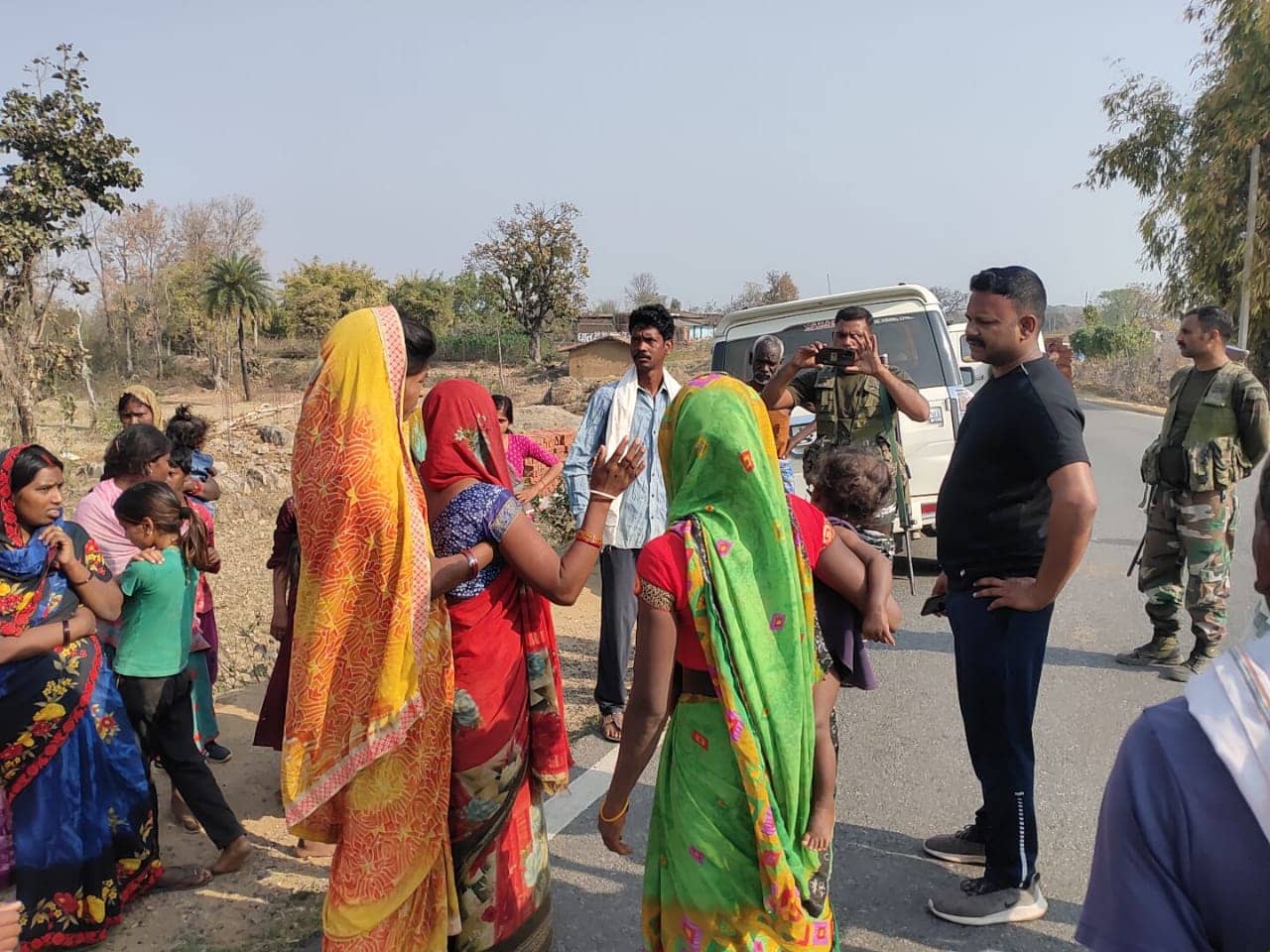 पेड़ पर लटका मिला युवक का शव, परिजन ने जताई हत्या की आशंका