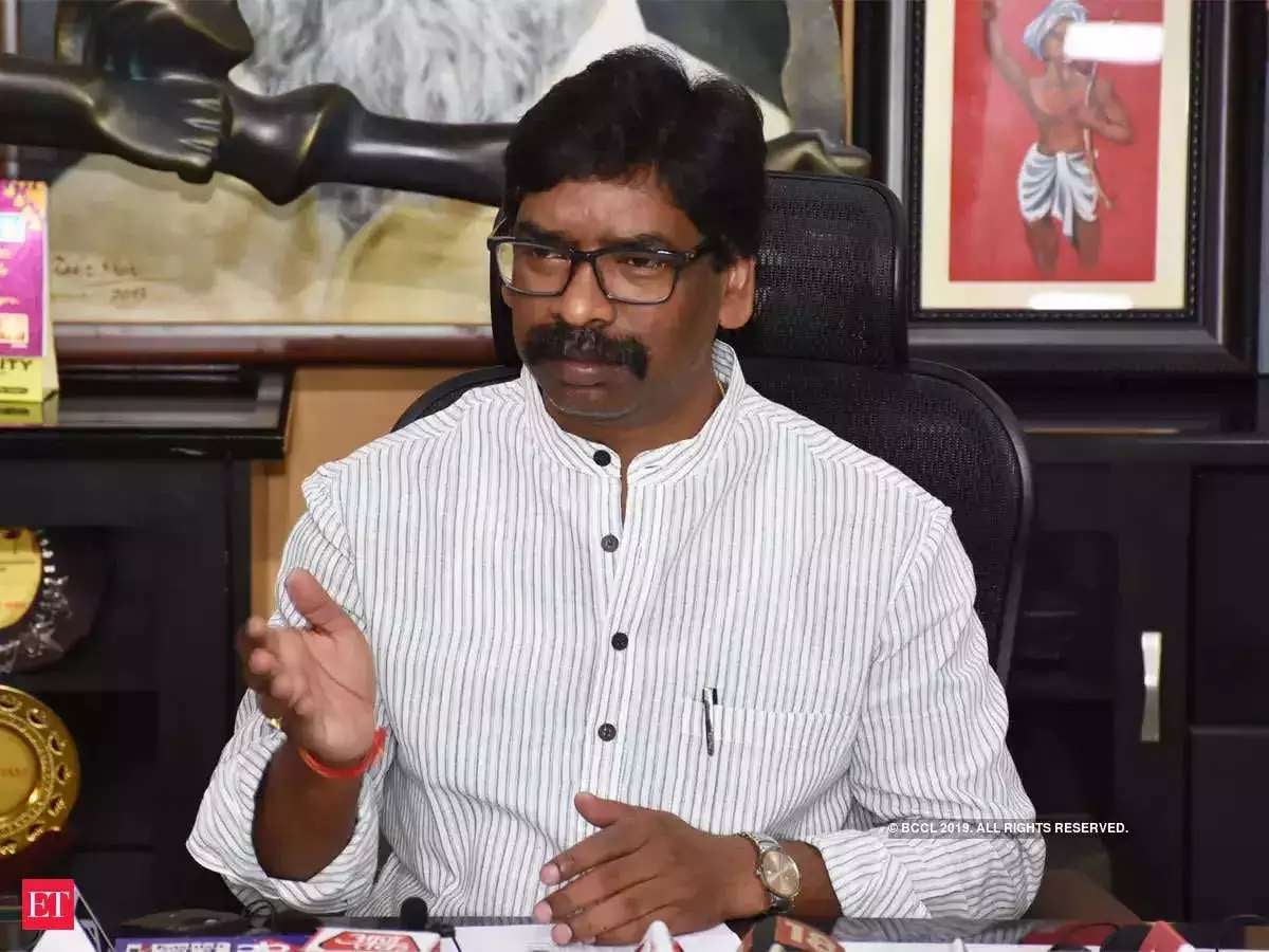 खतियान विरोधी सीएम के बयान के विरोध में आंदोलनकारियों ने निकाला जुलूस, बहिष्कार की दी चेतावनी
