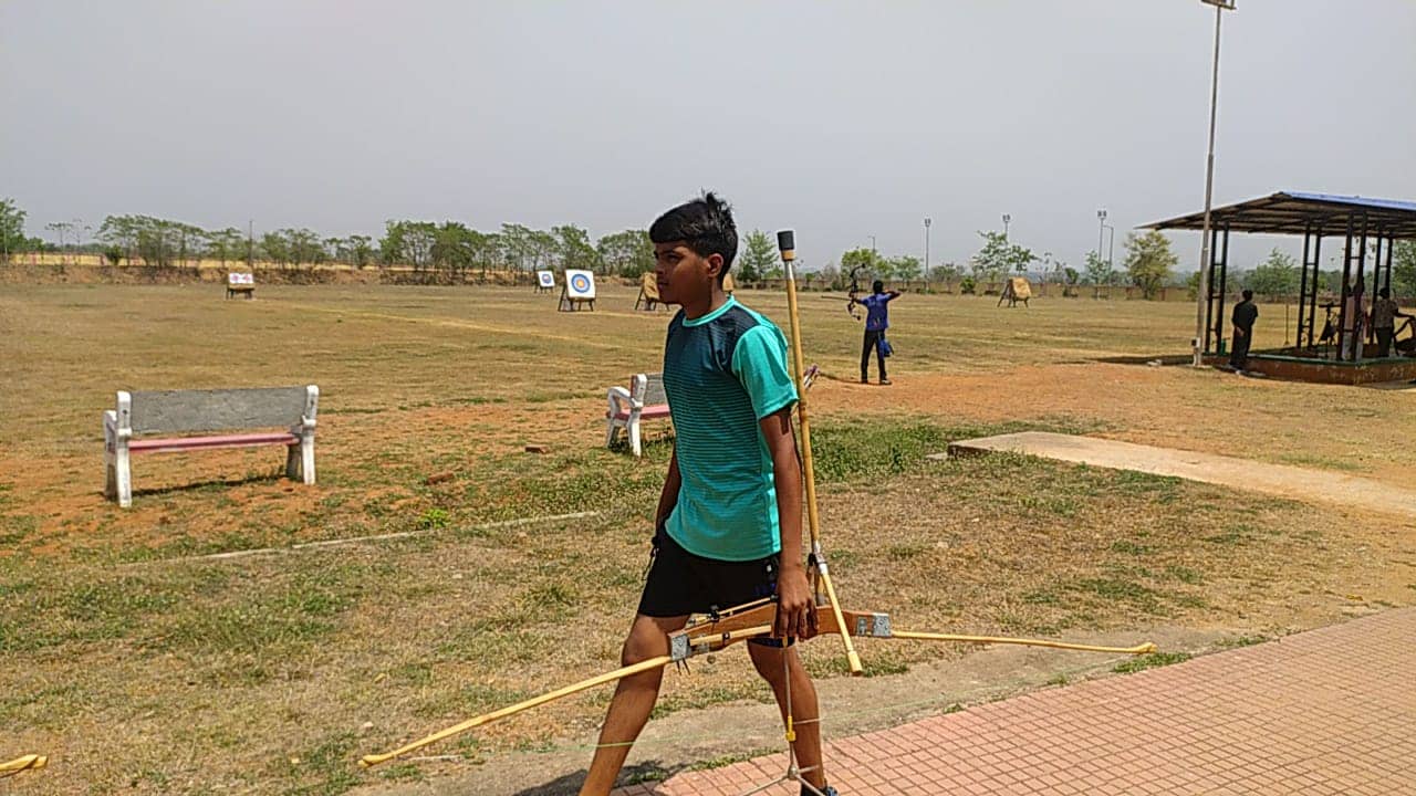 देश के लिए सोना जीतने का जुनून ऐसा कि सुविधा विहीन प्रशिक्षण केंद्र में पसीना बहा रहे हैं तीरंदाज