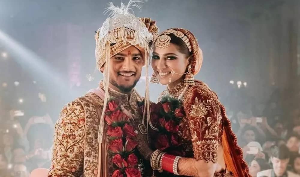 गर्लफ्रेंड संग शादी के बंधन में बंधे सिंगर मिलिंद गाबा, ग्रैंड वेडिंग की तस्वीरें आई सामने