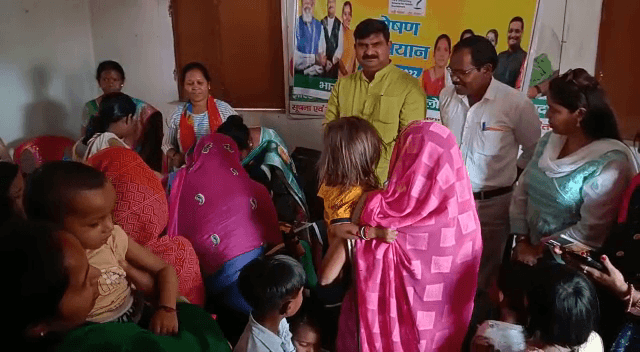 पीएम मोदी की अपील, सक्षम लें कुपोषित बच्चों को गोद, देश को बनाएं हेल्दी