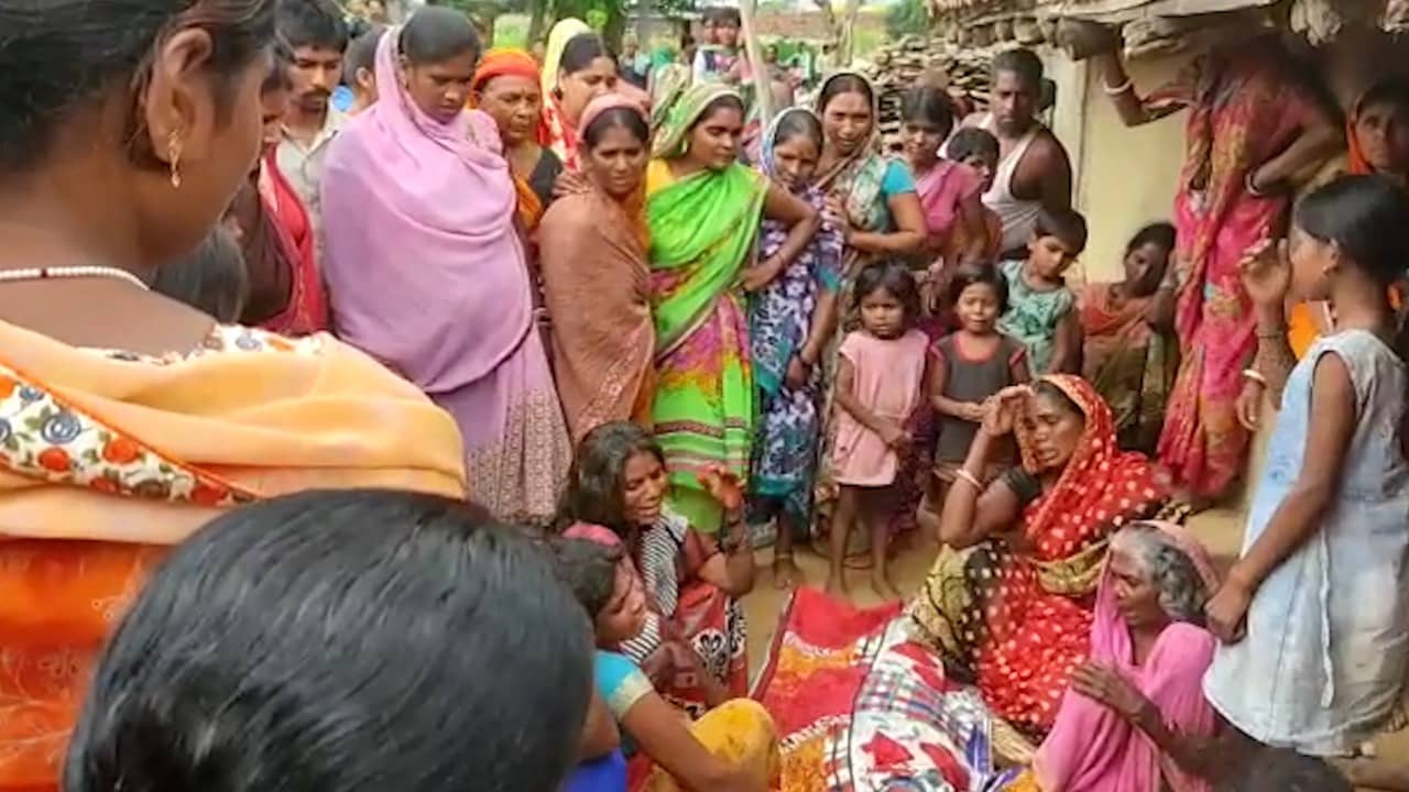 निर्माणाधीन दीवार गिरने से राजमिस्त्री और मजदूर की मौत, एक की हालत गंभीर