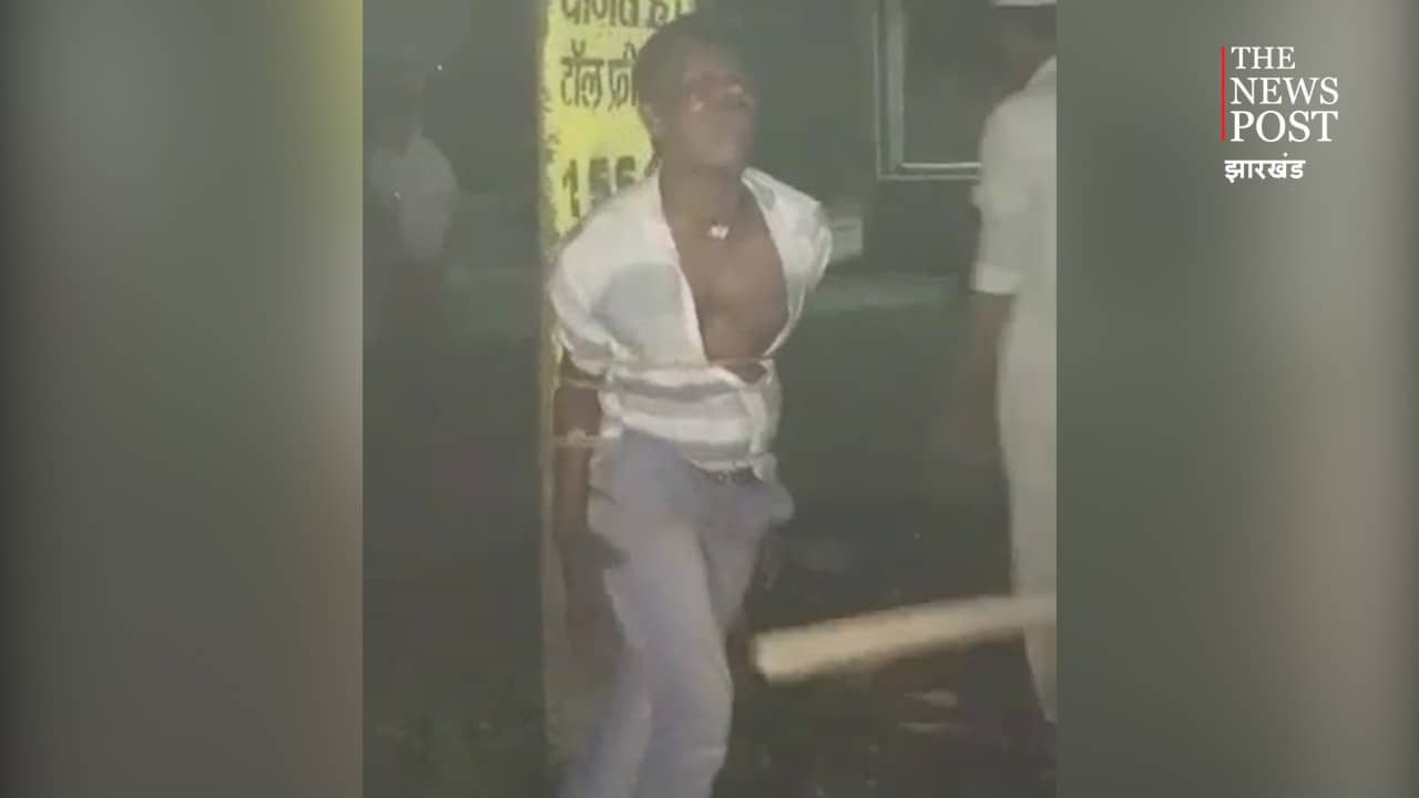 चोरी के आरोप में बिजली के खम्भे से बांध युवक की पिटाई, बहन ने लगाई न्याय की गुहार...