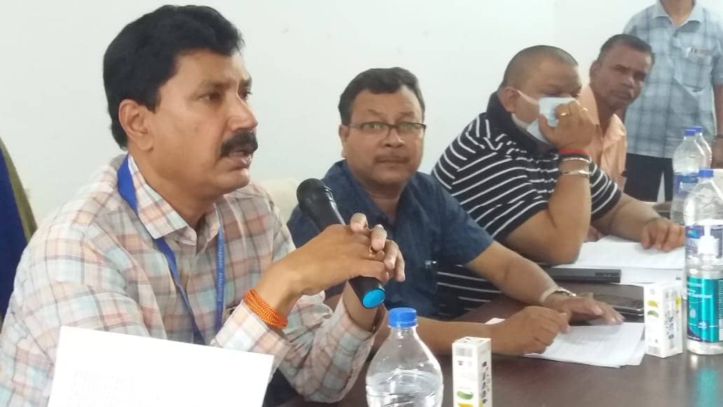 गांव की सरकार : मुखिया प्रत्याशियों के साथ हुई बैठक, दिए निर्देश