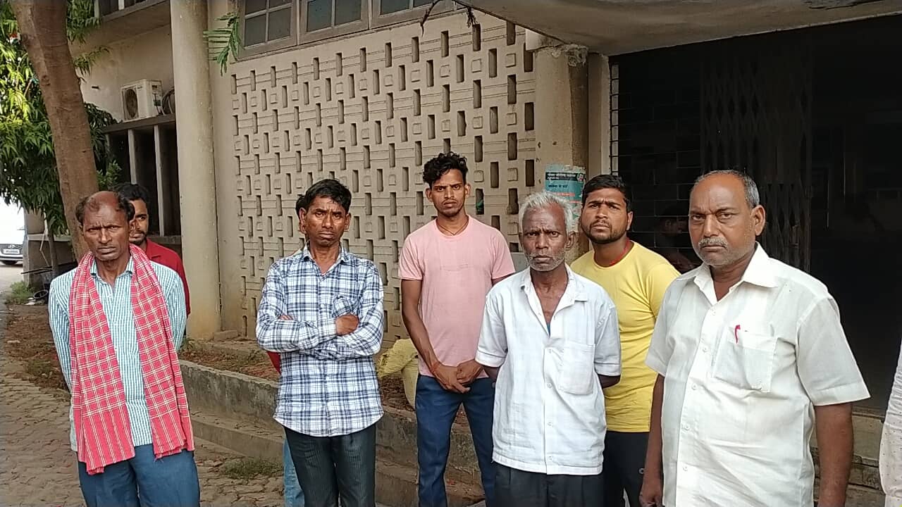 इतना हुए परेशां कि फंदे पर लटक गए अशोक तूरी !