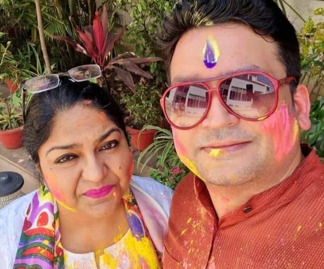 पूजा की काली कमाई से ससुराल में बने आलीशान भवन, ननद तक के घर भरे