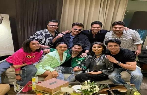 करण जौहर की फिल्मी पार्टी में कियारा आडवाणी का ड्रेसिंग सेंस था जरा हटके, फैंस क्या बोले