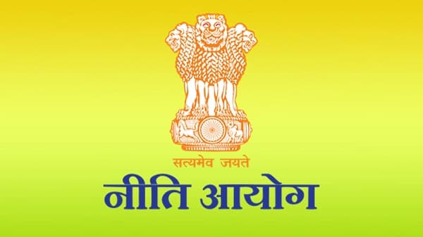 दो दिवसीय दौरे पर रांची पहुंची नीति आयोग की टीम, कल CM हेमंत के साथ होगी बैठक