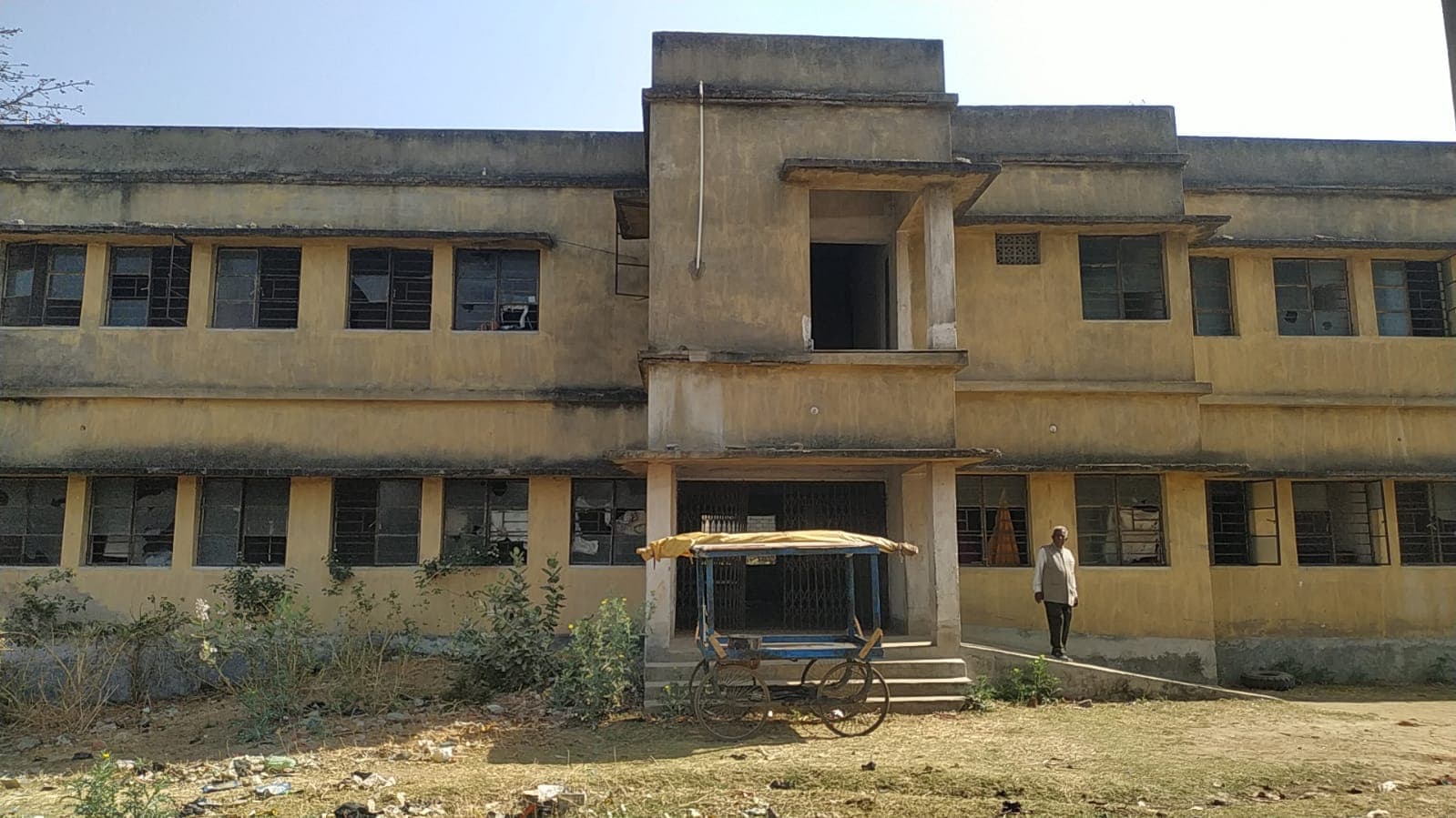 आखिर उद्घाटन होने का कब तक बाट जोहेगा साड़म का नवनिर्मित सरकारी अस्पताल, जानिए क्या है मामला