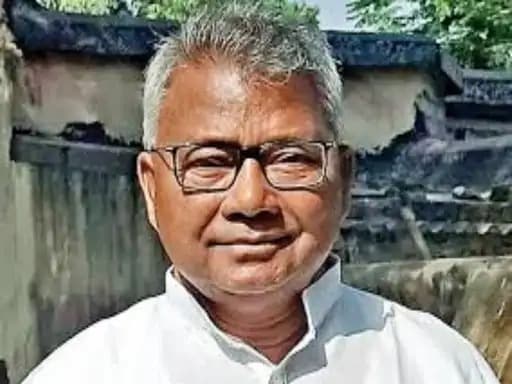 धरती आबा के जन्म दिन पर आदिवासी समाज को सरना धर्म कोड का सौगात भेंट करें पीएम मोदी, सालखन मुर्मू का दावा जारी रहेगा आन्दोलन