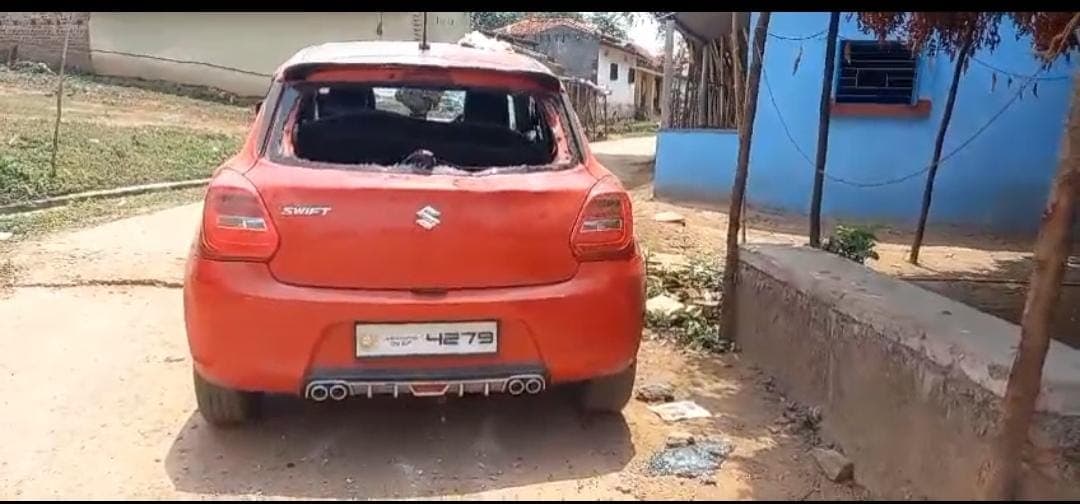 सरायकेला: जमीन विवाद में दो पक्षों में खूनी संघर्ष! एक पक्ष ने दूसरे पक्ष पर टांगी से किया जानलेवा हमला, हालत गंभीर