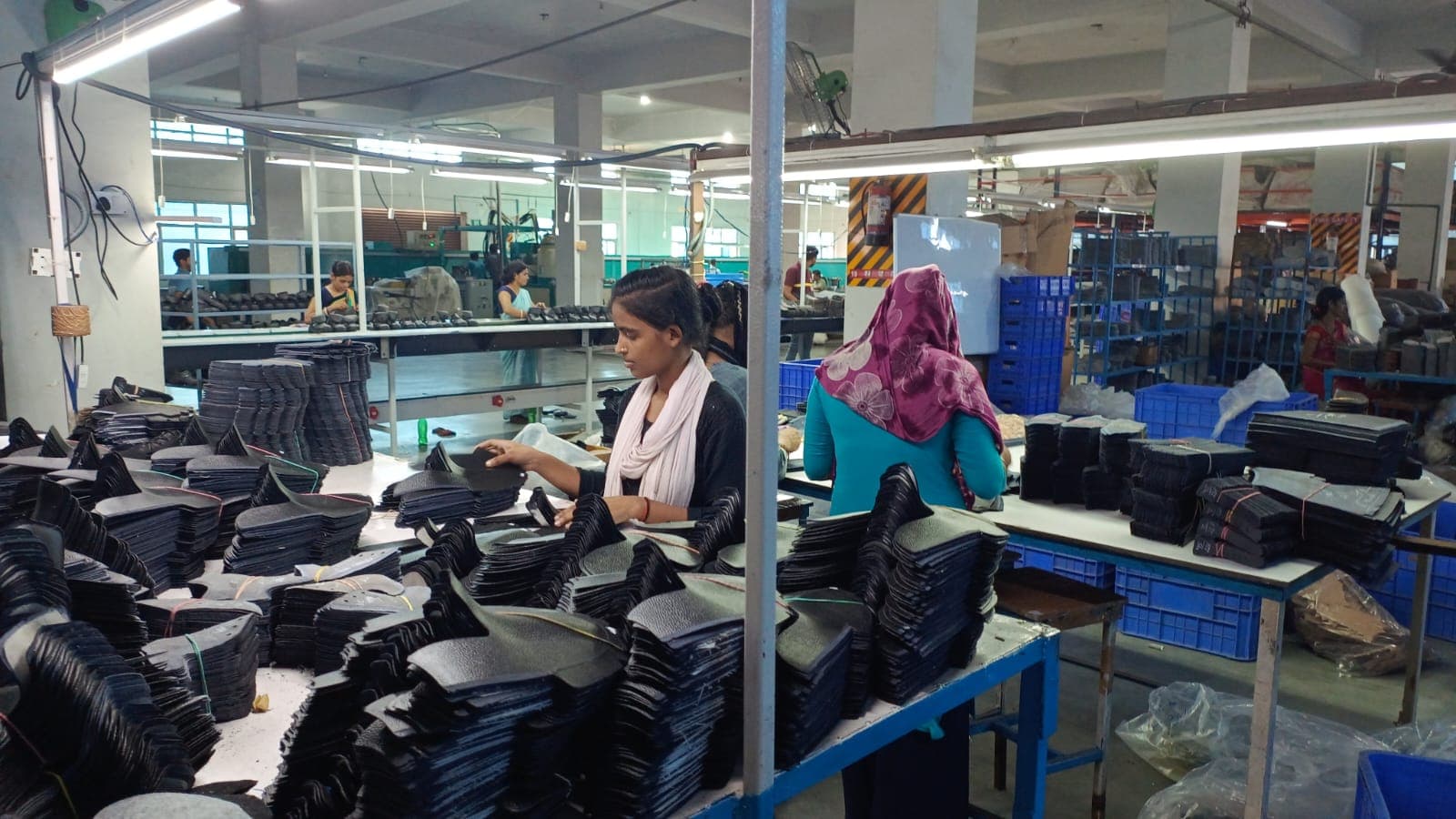 अब केले ही नहीं जूतों के लिए विदेशों में प्रसिद्ध हो रहा हाजीपुर, बिहार का जूता पहन रूसी सैनिक लड़ रहे युद्ध, जानें इसकी खासियत