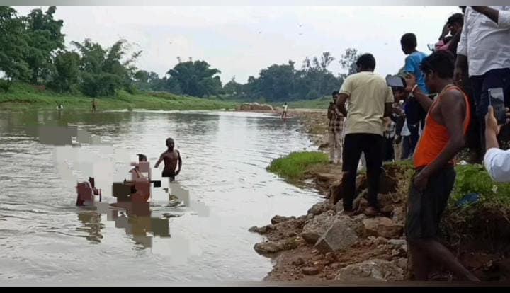 Gadhwa News:दुखद! नदी में डूबने से नबालिग की मौत, इलाके में पसरा मातम