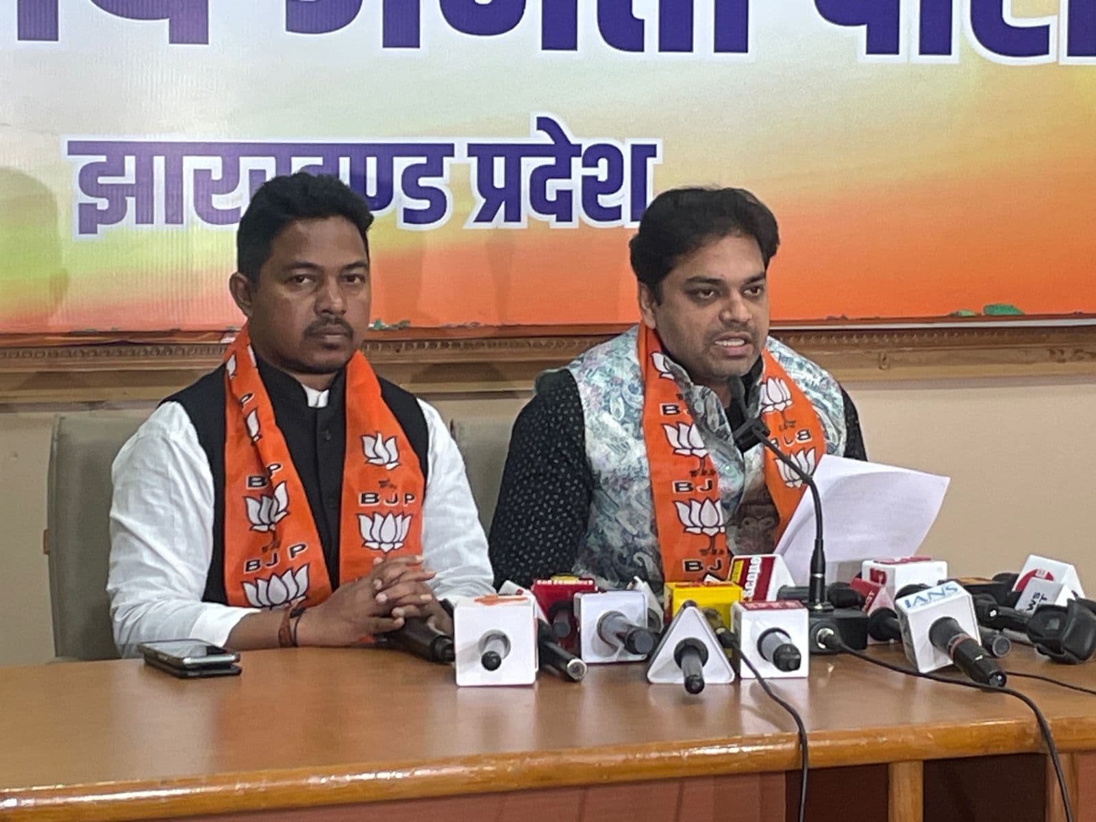 झारखंड में एक और घोटाला! कहां चला गया 1300 करोड़, सरकार के पास हिसाब नहीं, भाजपा ने की जांच की मांग