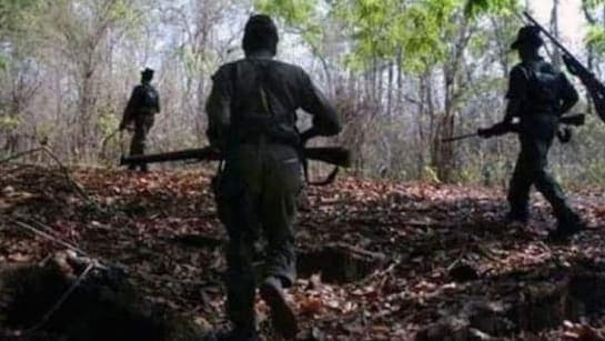 Naxalites Encounter: छत्तीसगढ़ के बस्तर में 22 नक्सलियों के मारे जाने की सूचना, कर्रेगुट्टा पहाड़ी पर मुठभेड़ जारी